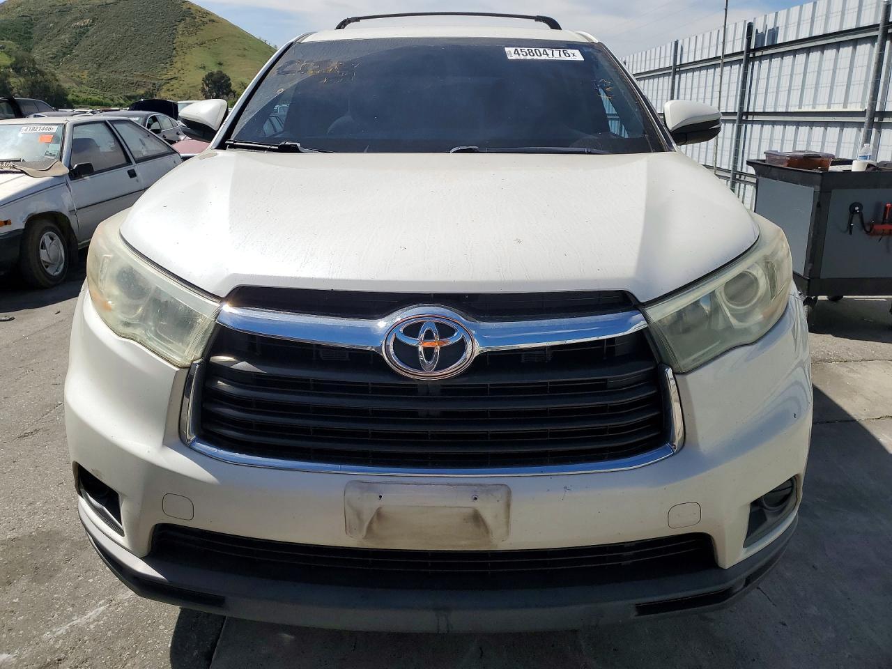 2015 TOYOTA HIGHLANDER