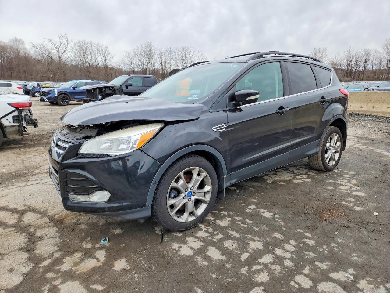 2013 FORD ESCAPE