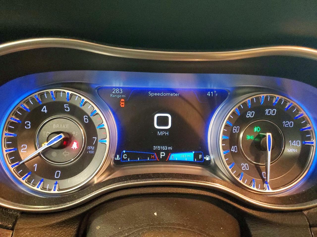 2016 CHRYSLER 300