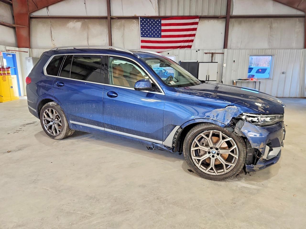 2022 BMW X7