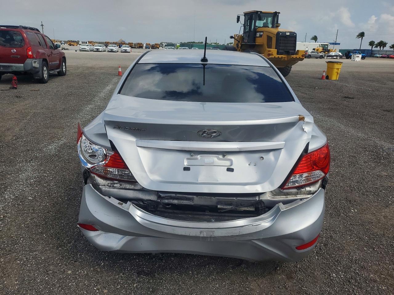 2013 HYUNDAI ACCENT