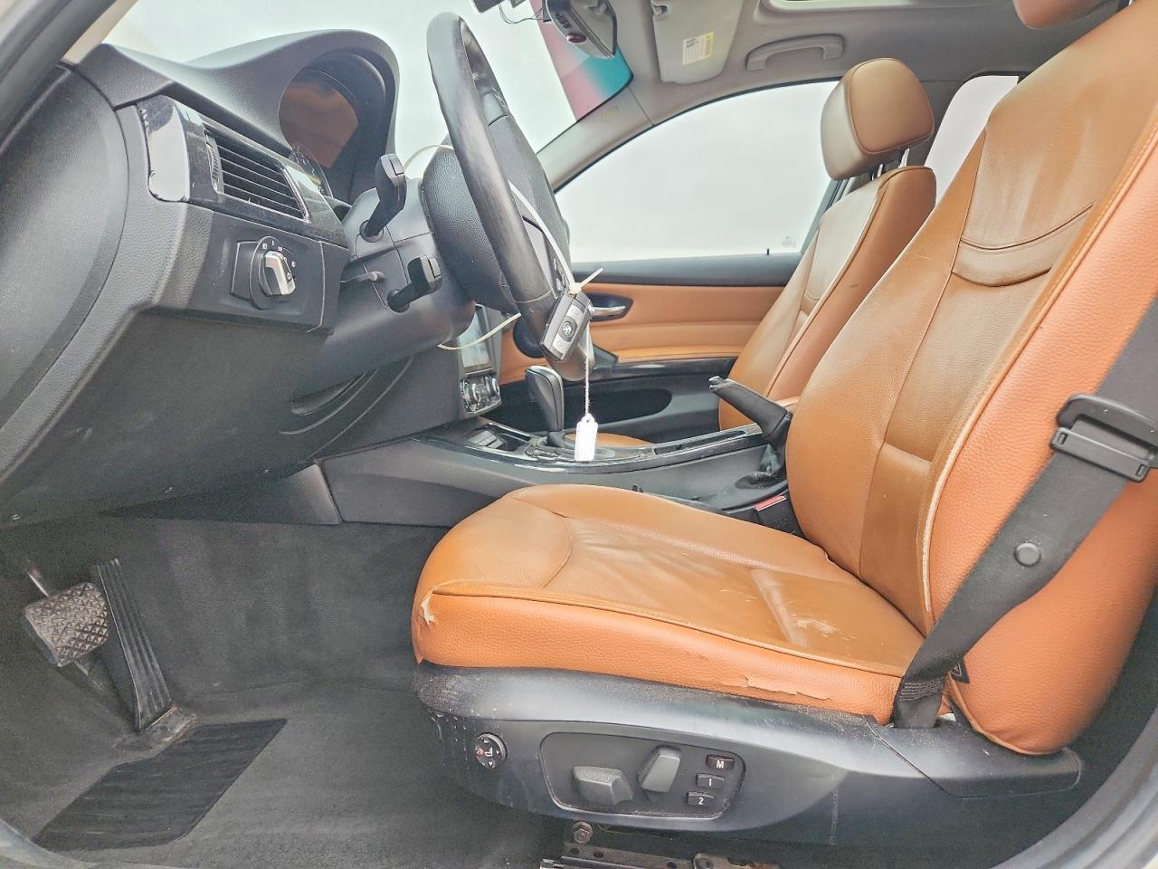 2011 BMW 3 SERIES