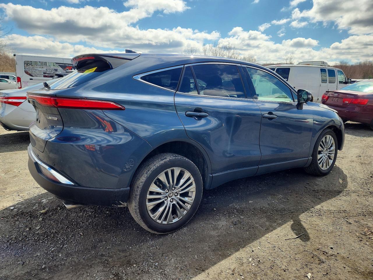 2023 TOYOTA VENZA