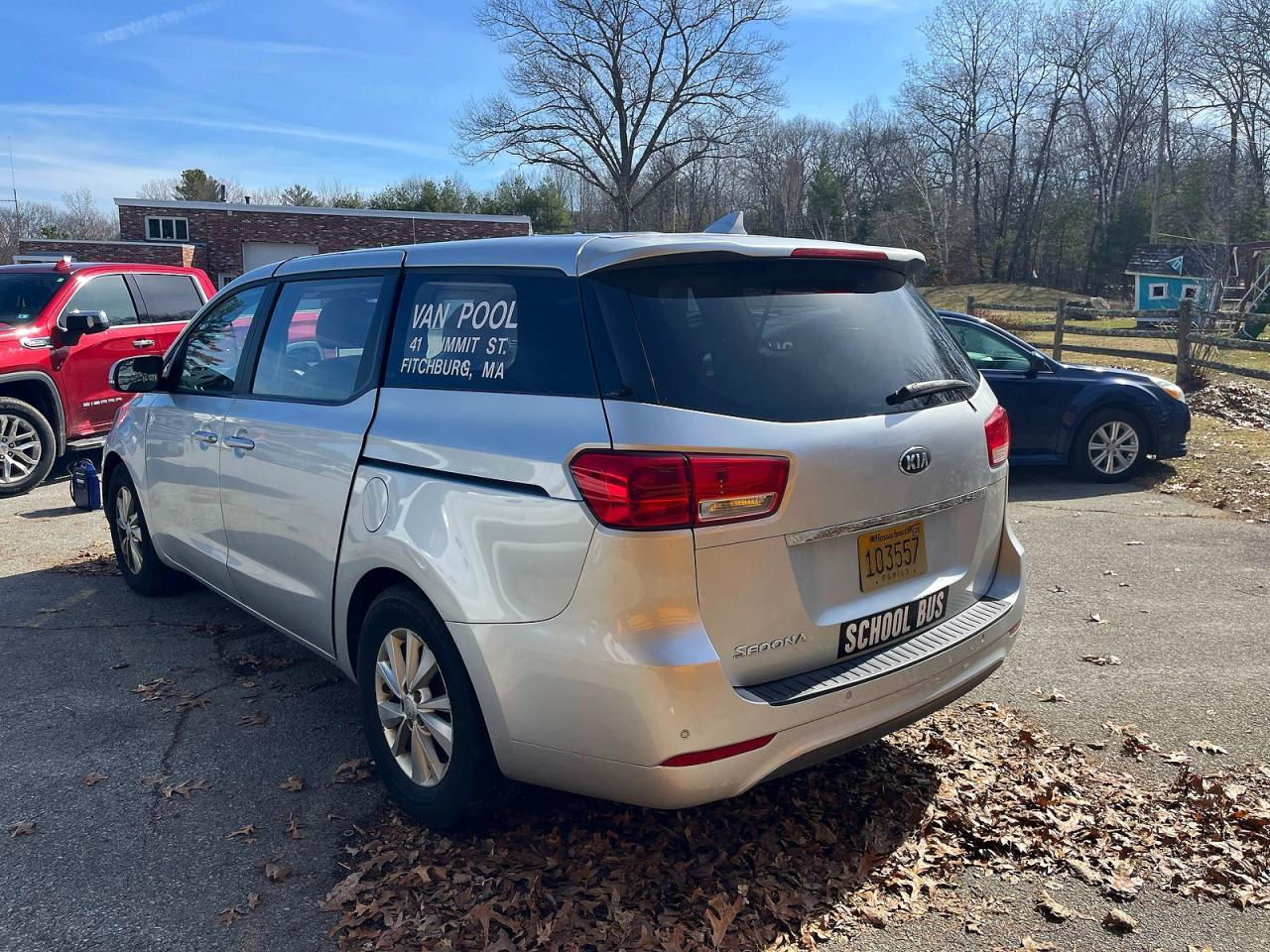 2015 KIA SEDONA