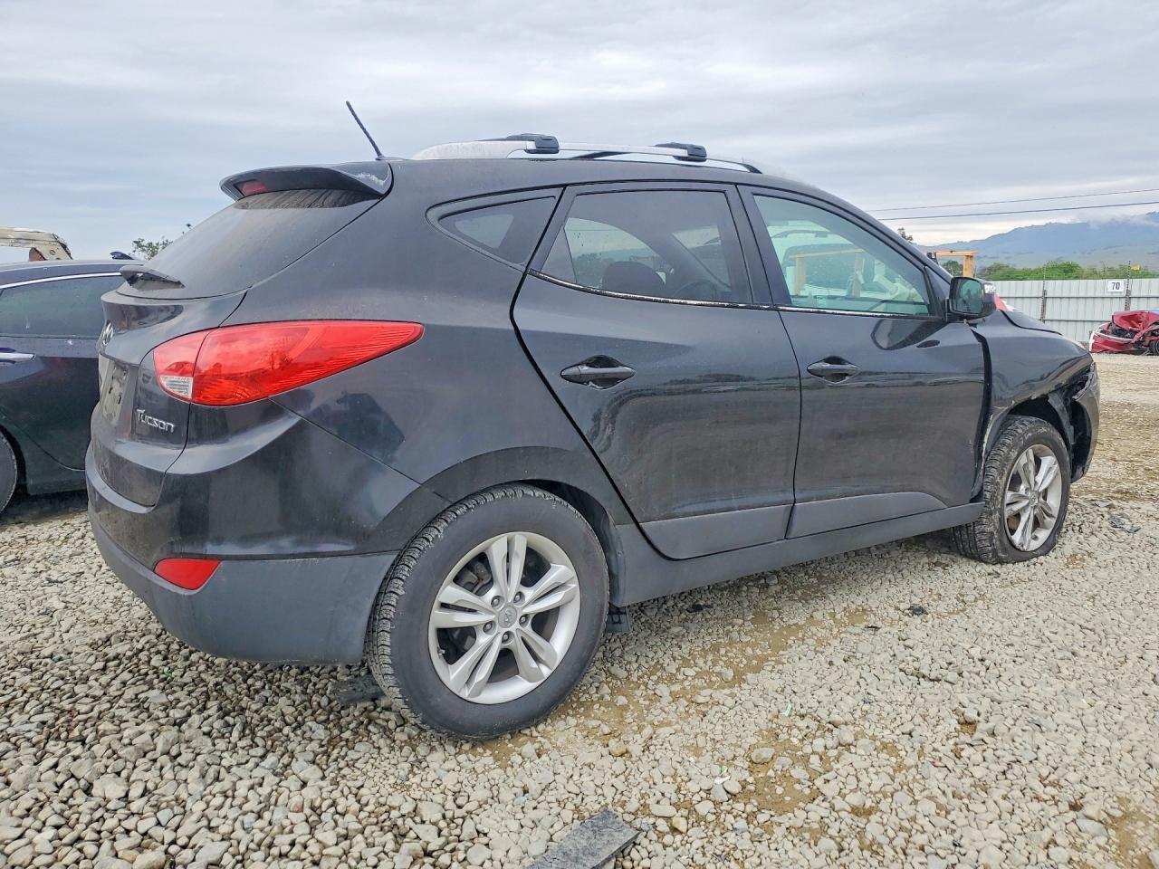 2012 HYUNDAI TUCSON