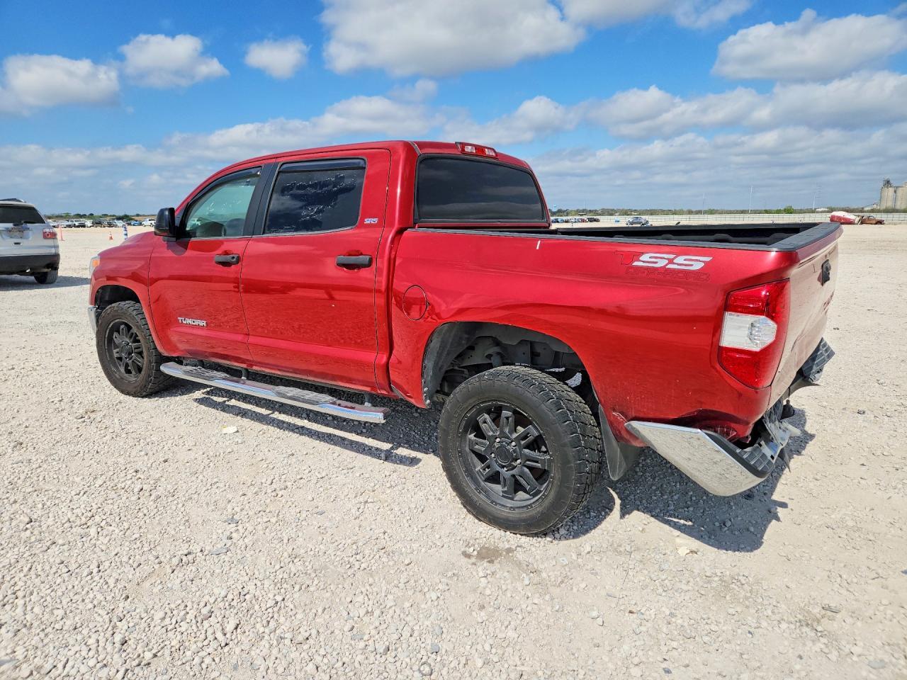 2015 TOYOTA TUNDRA