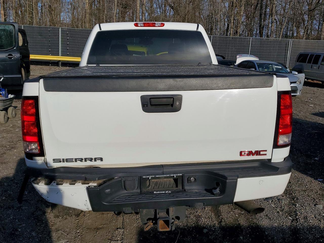 2011 GMC Sierra