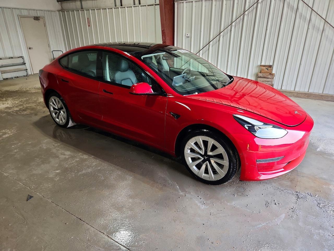 2022 TESLA MODEL 3