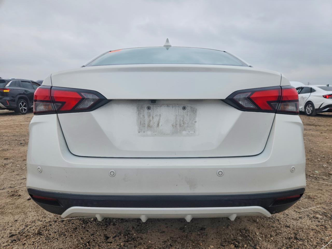 2020 NISSAN VERSA