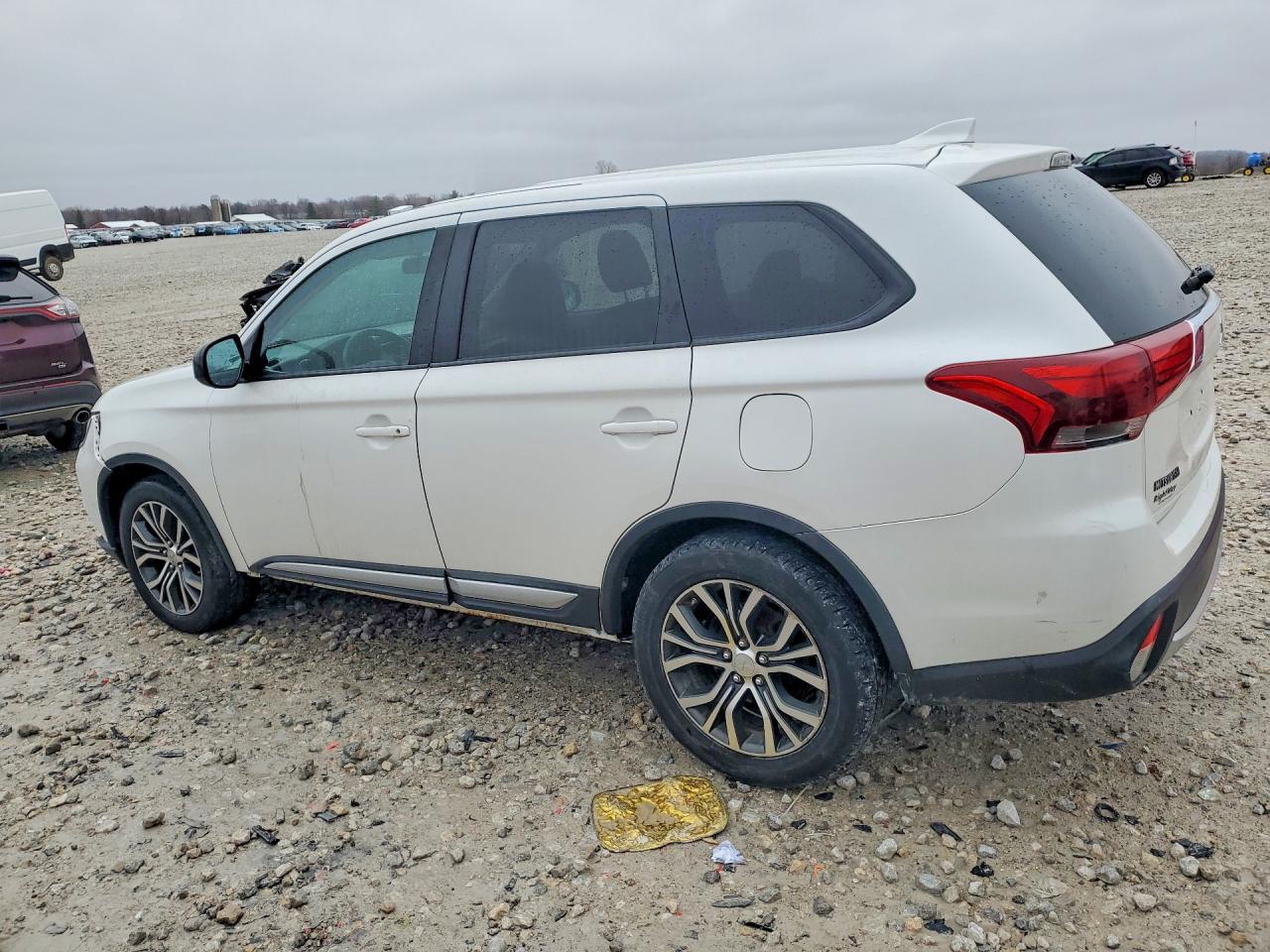 2017 MITSUBISHI outlander