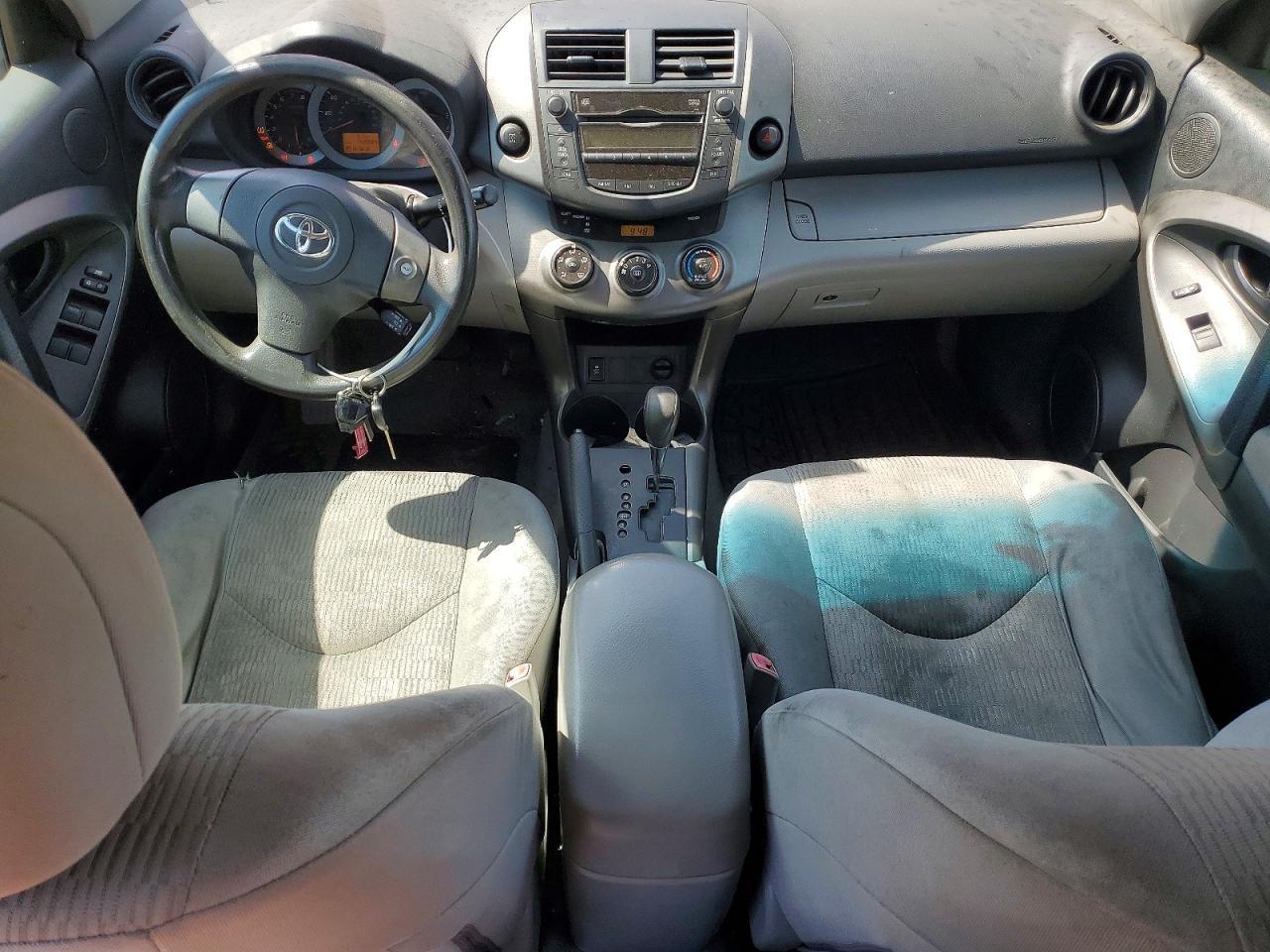 2011 TOYOTA RAV4