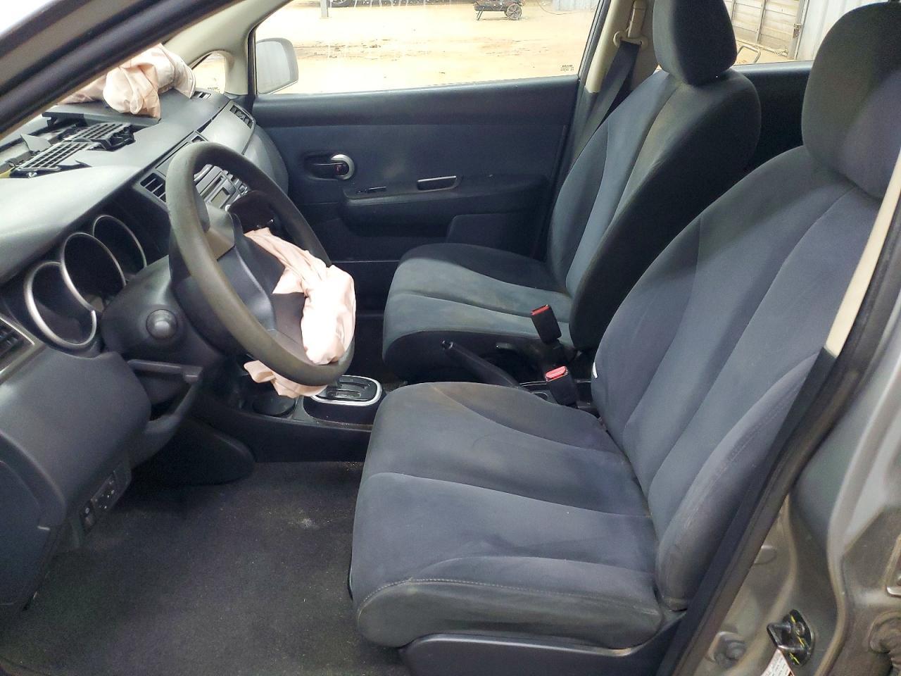 2009 NISSAN VERSA