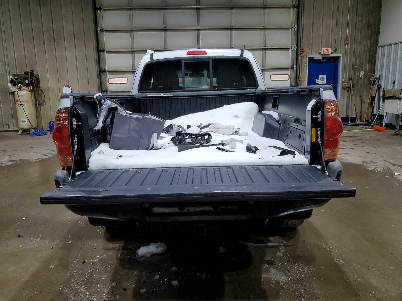 2012 TOYOTA TACOMA
