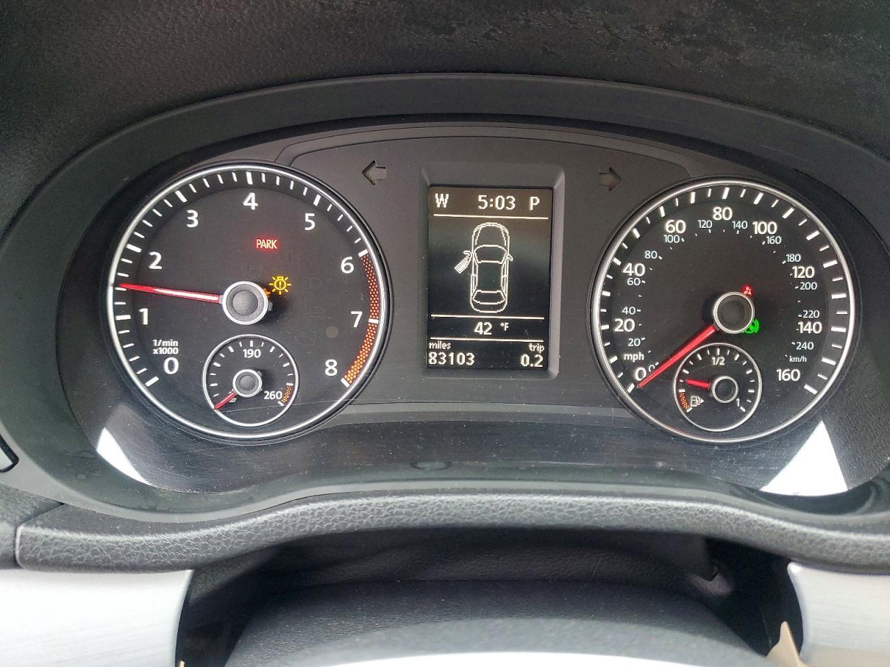 2012 VOLKSWAGEN Passat
