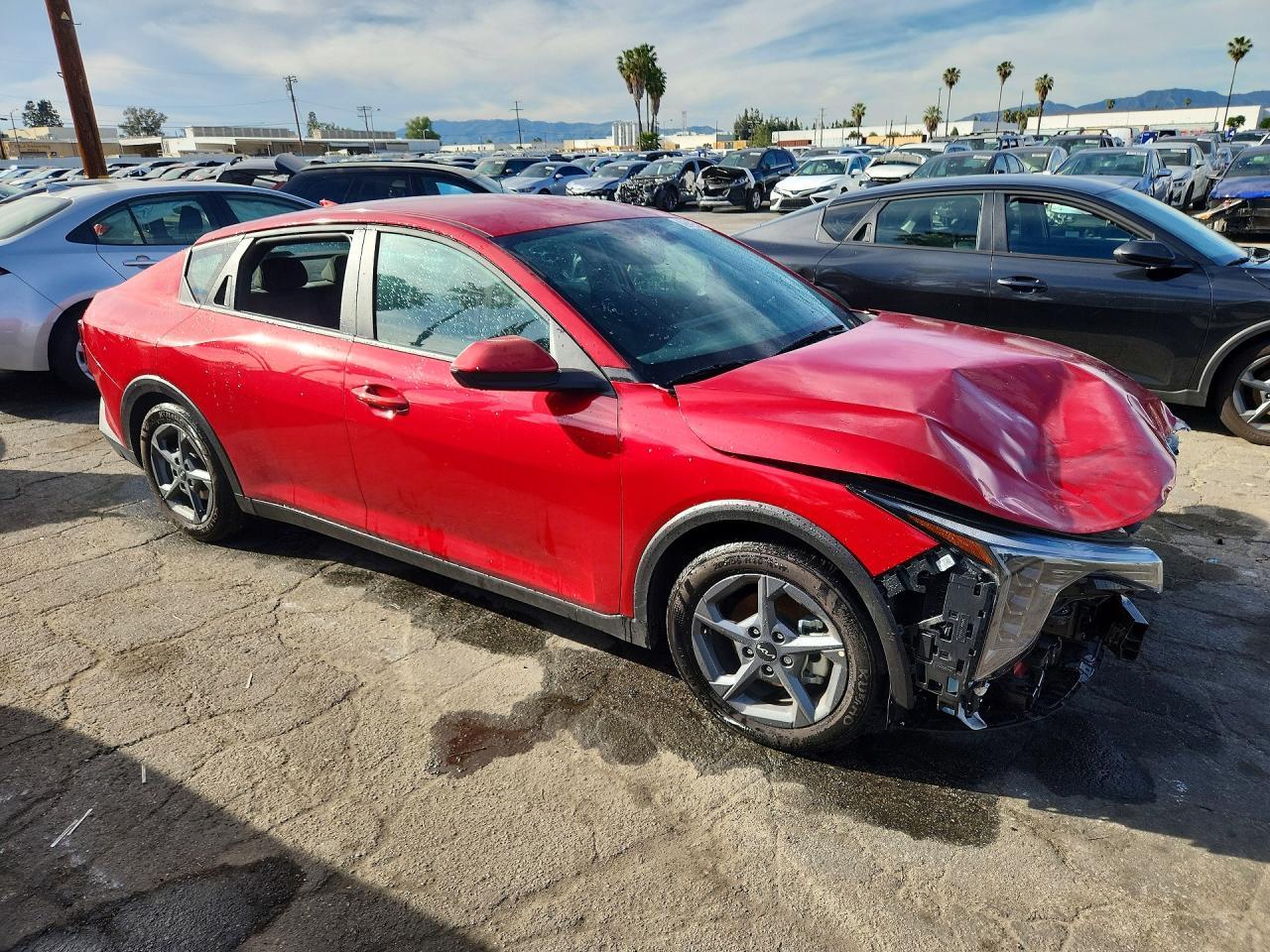 2025 KIA K4