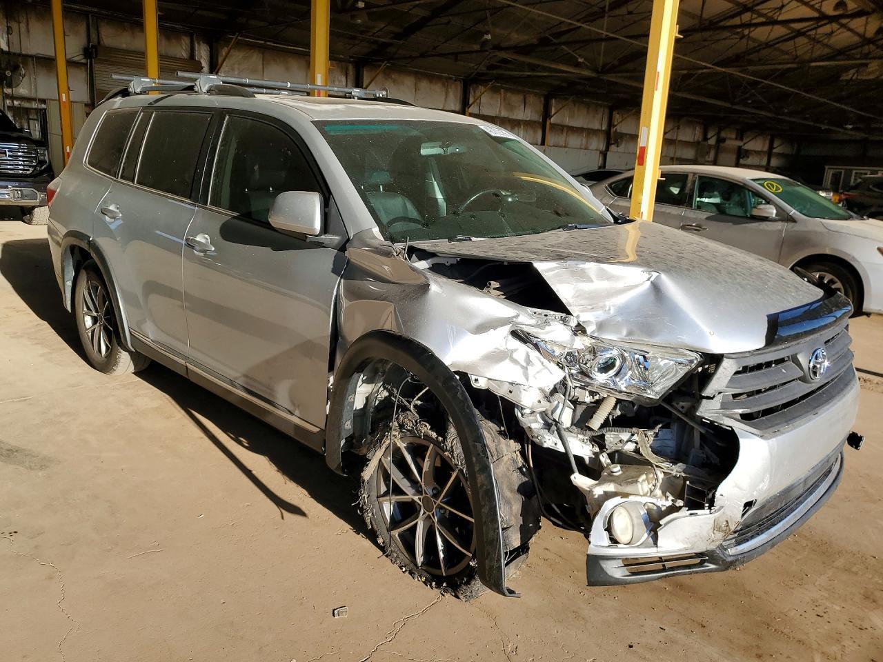 2012 TOYOTA HIGHLANDER