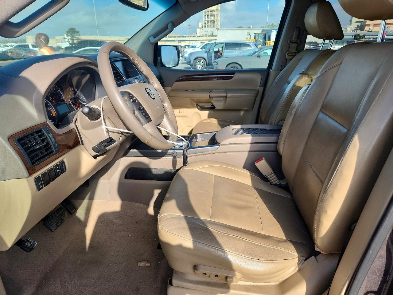 2013 NISSAN Armada