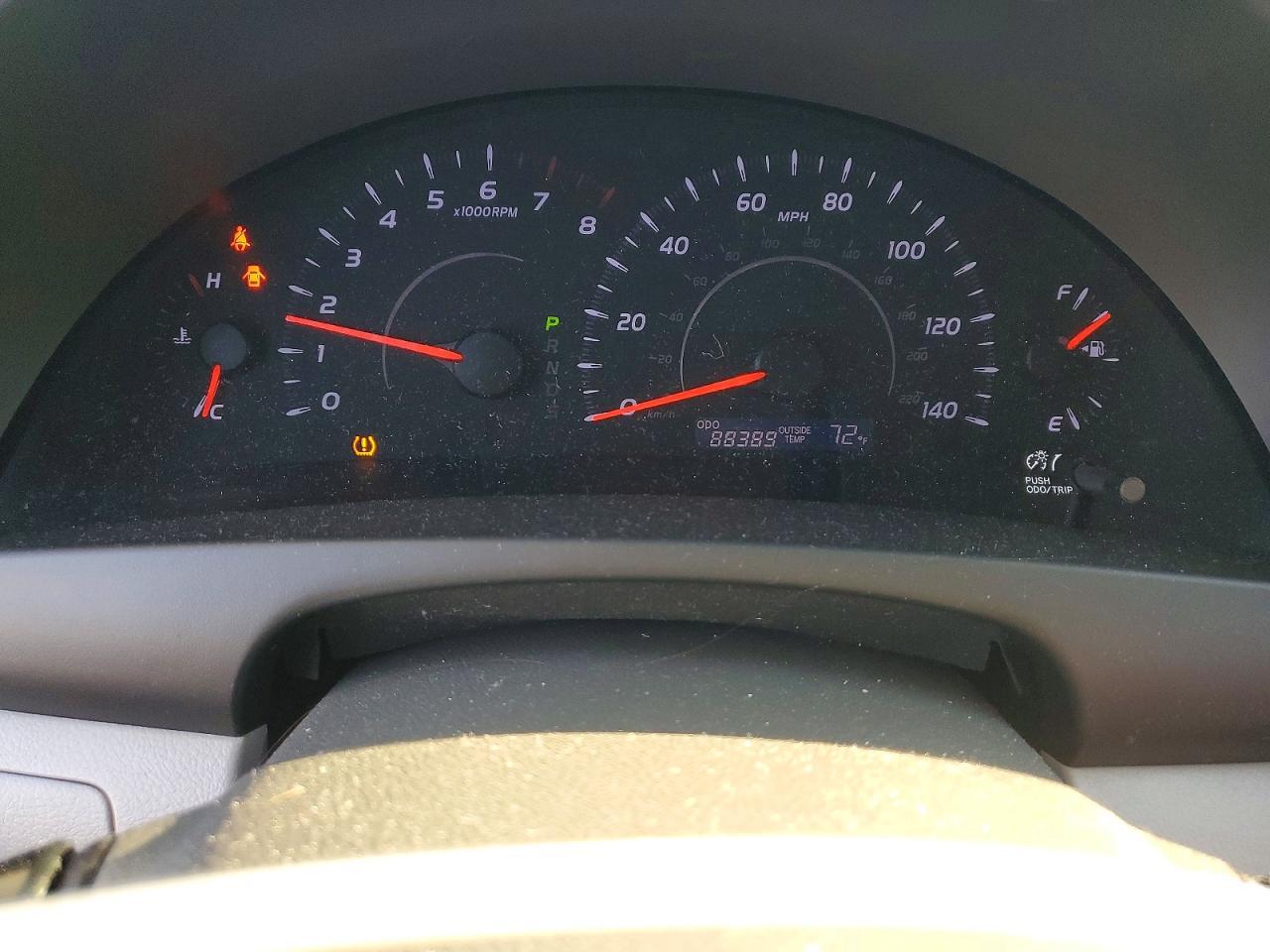 2011 TOYOTA CAMRY