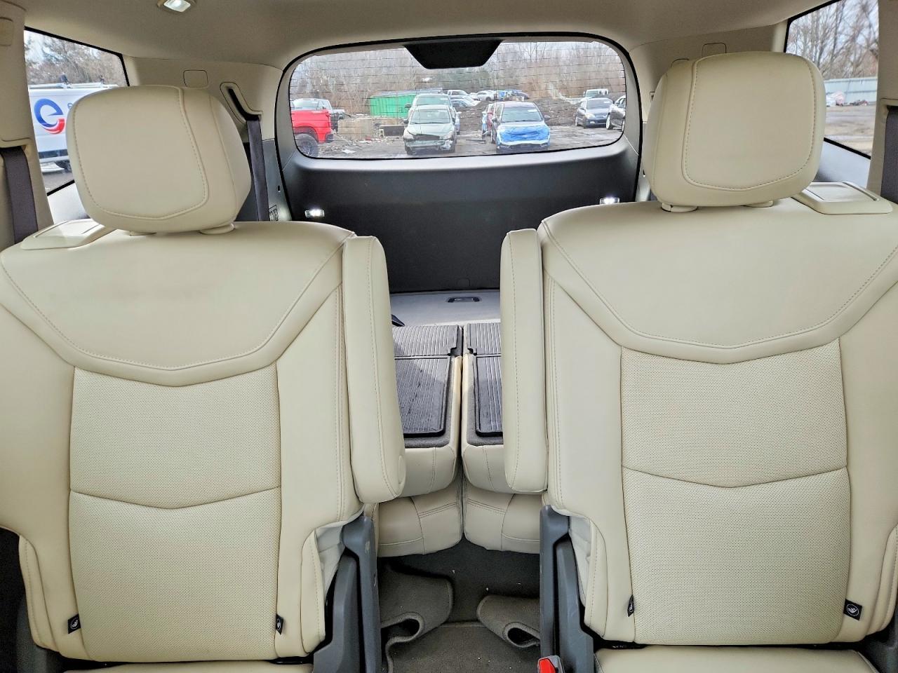 2024 CADILLAC XT6