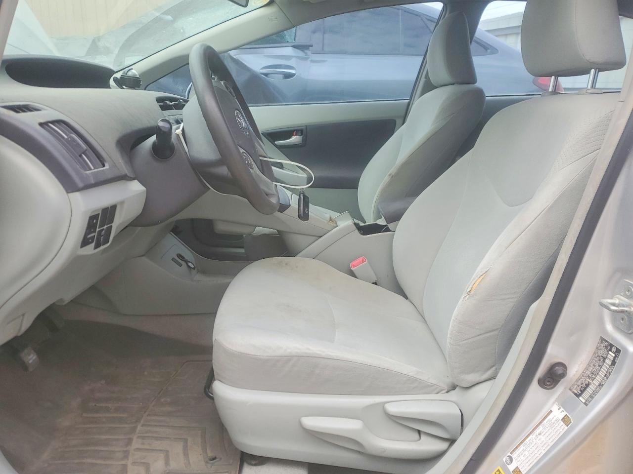 2010 TOYOTA PRIUS