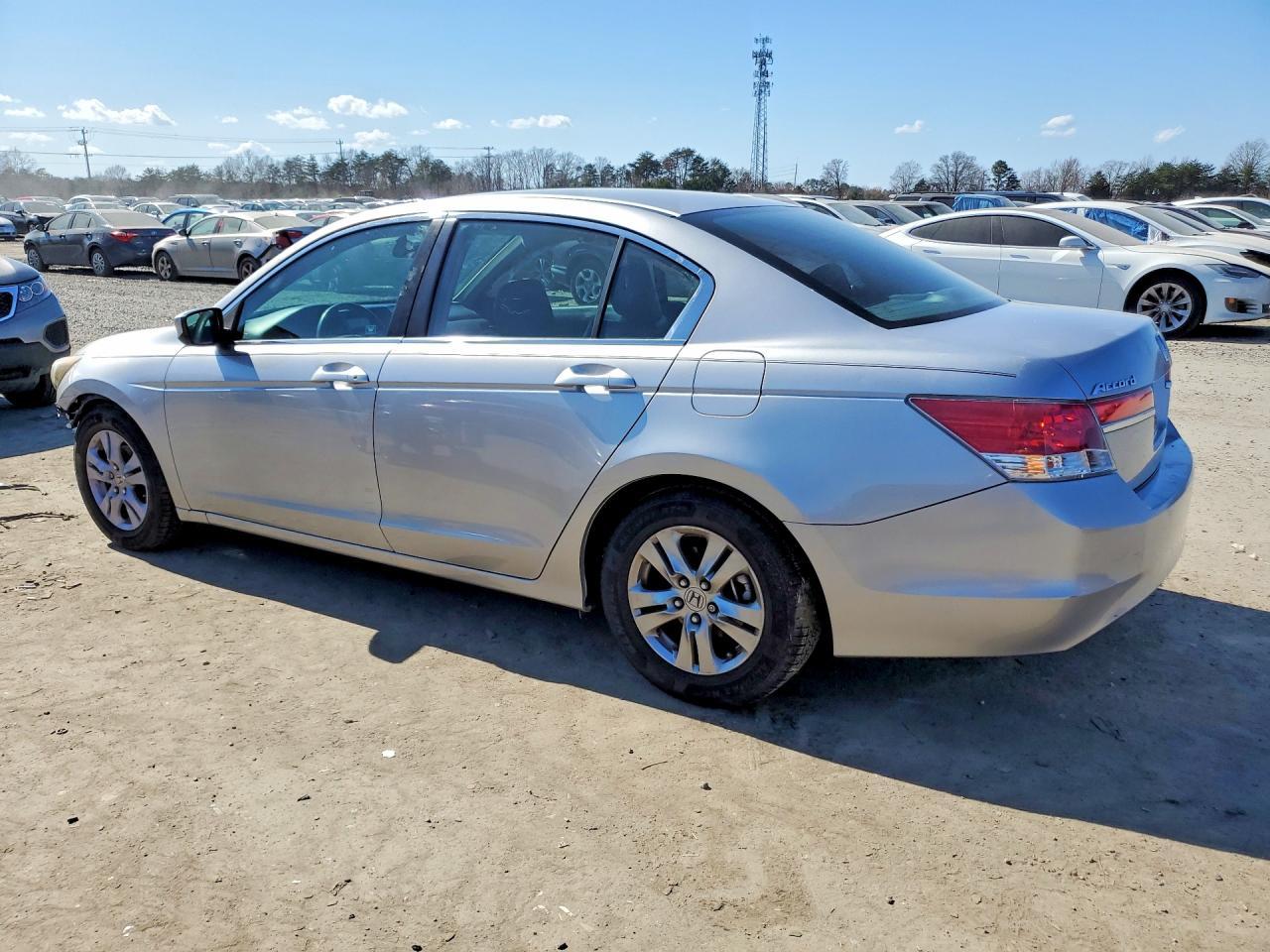 2011 HONDA ACCORD