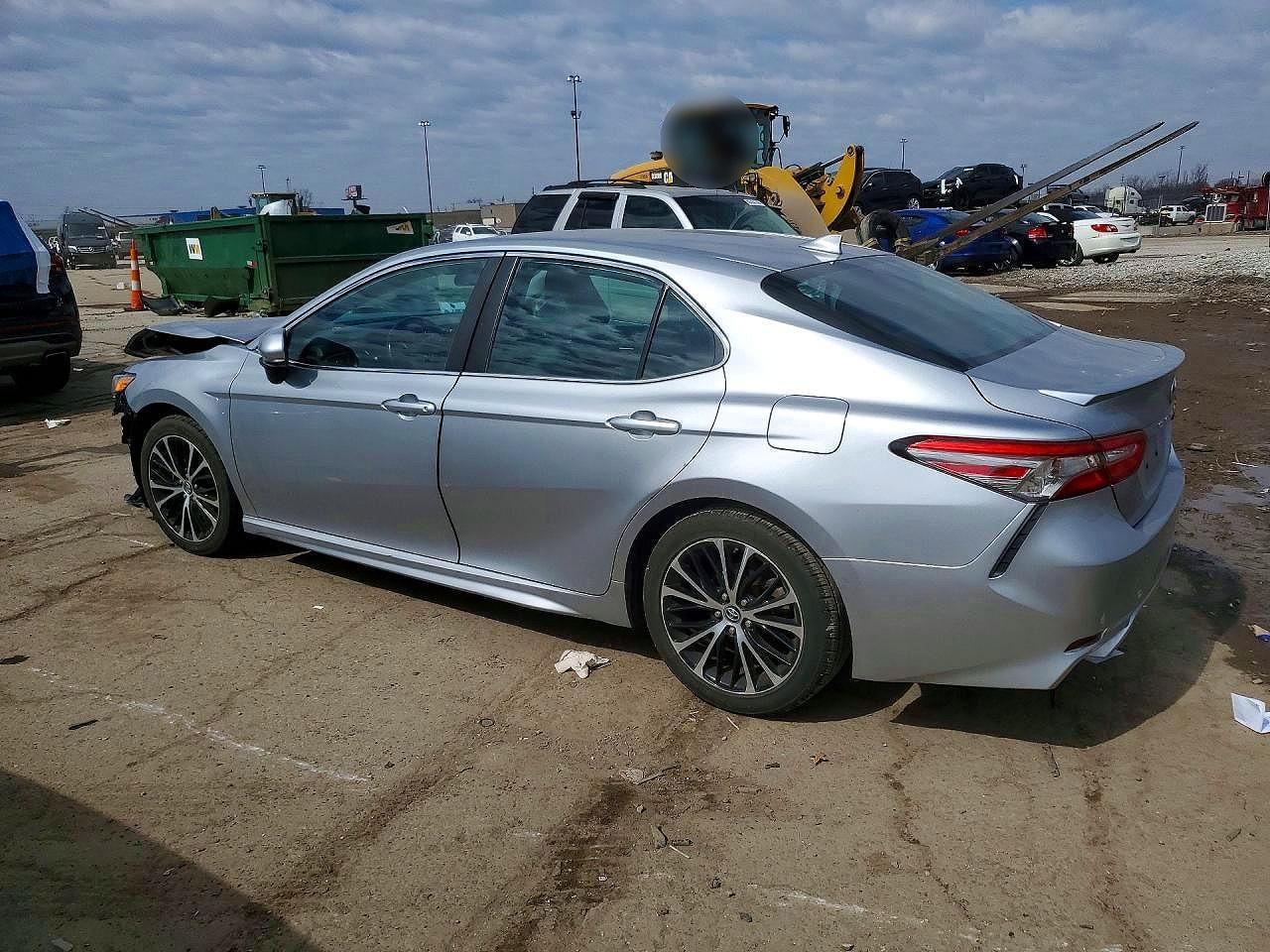 2019 TOYOTA CAMRY