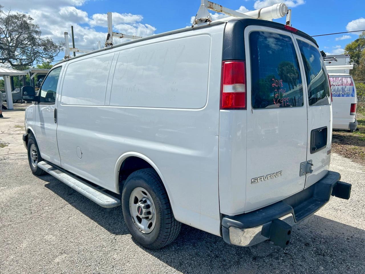 2018 GMC Savana