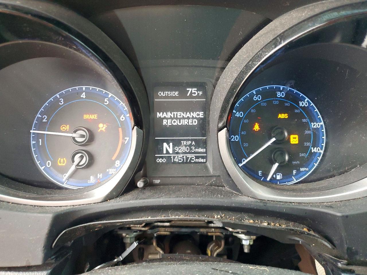 2016 TOYOTA COROLLA