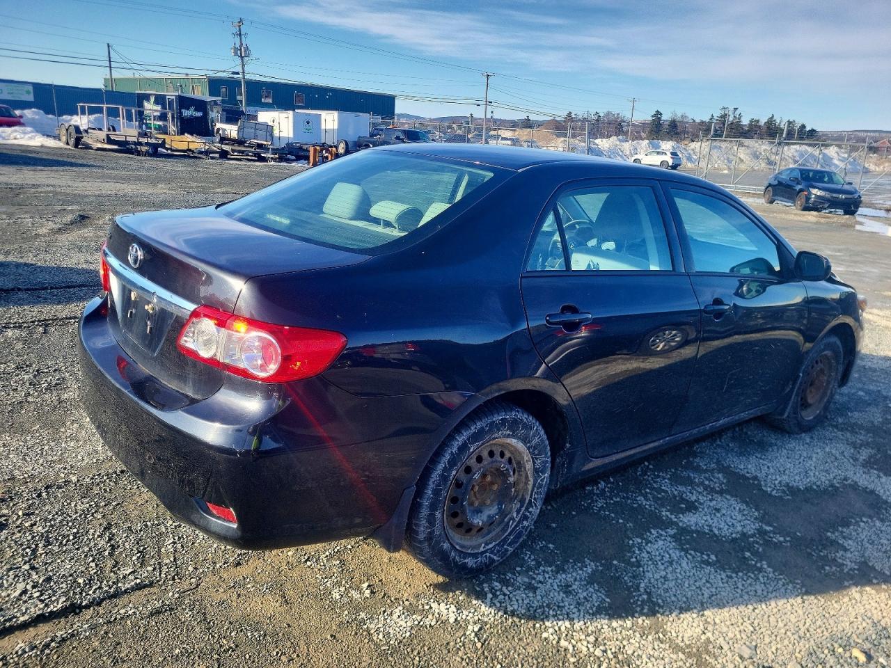 2013 TOYOTA COROLLA