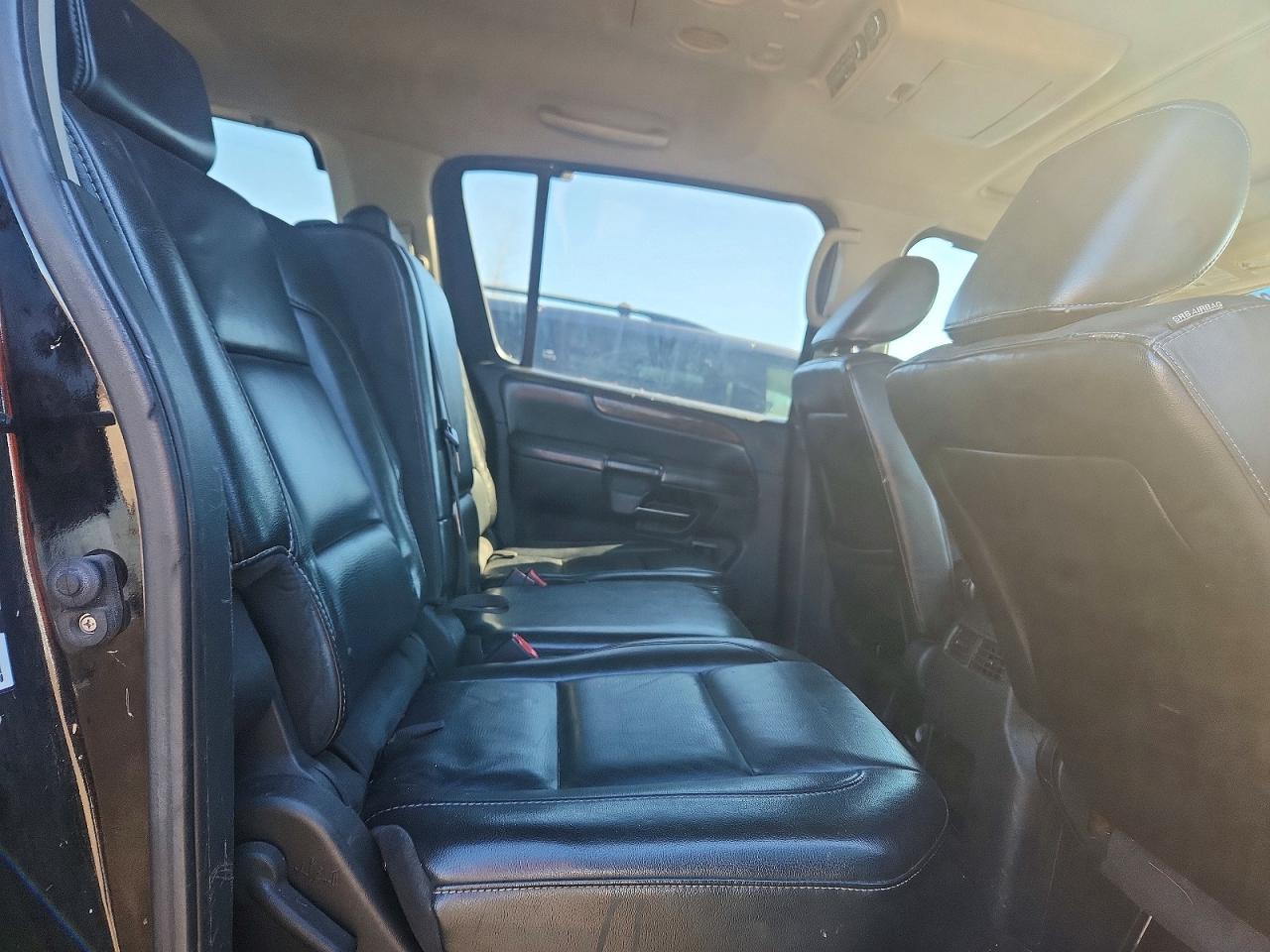2010 NISSAN Armada