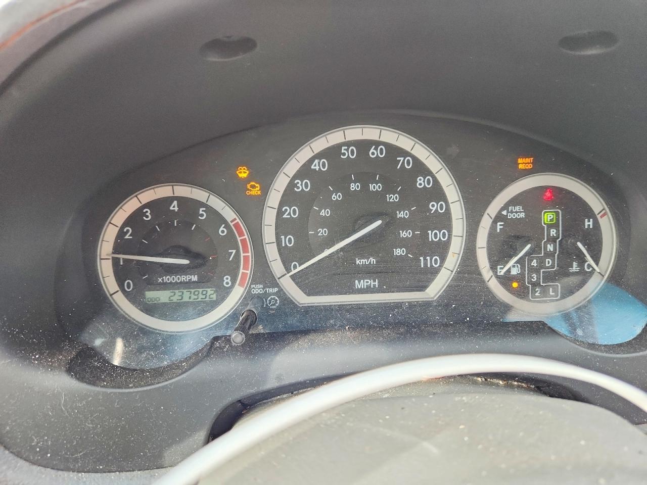 2004 TOYOTA SIENNA