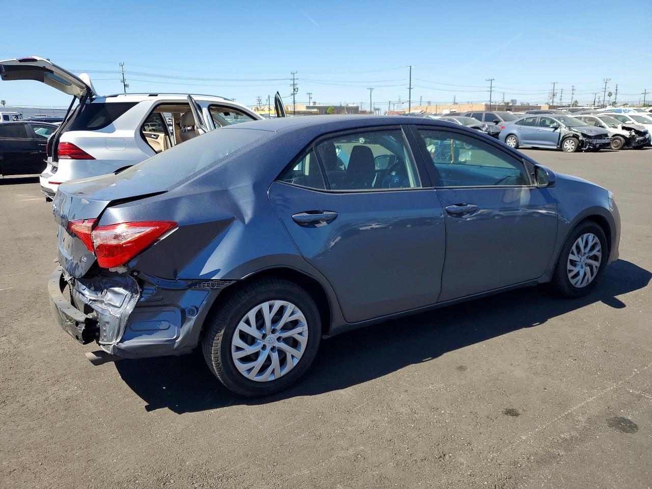 2018 TOYOTA COROLLA