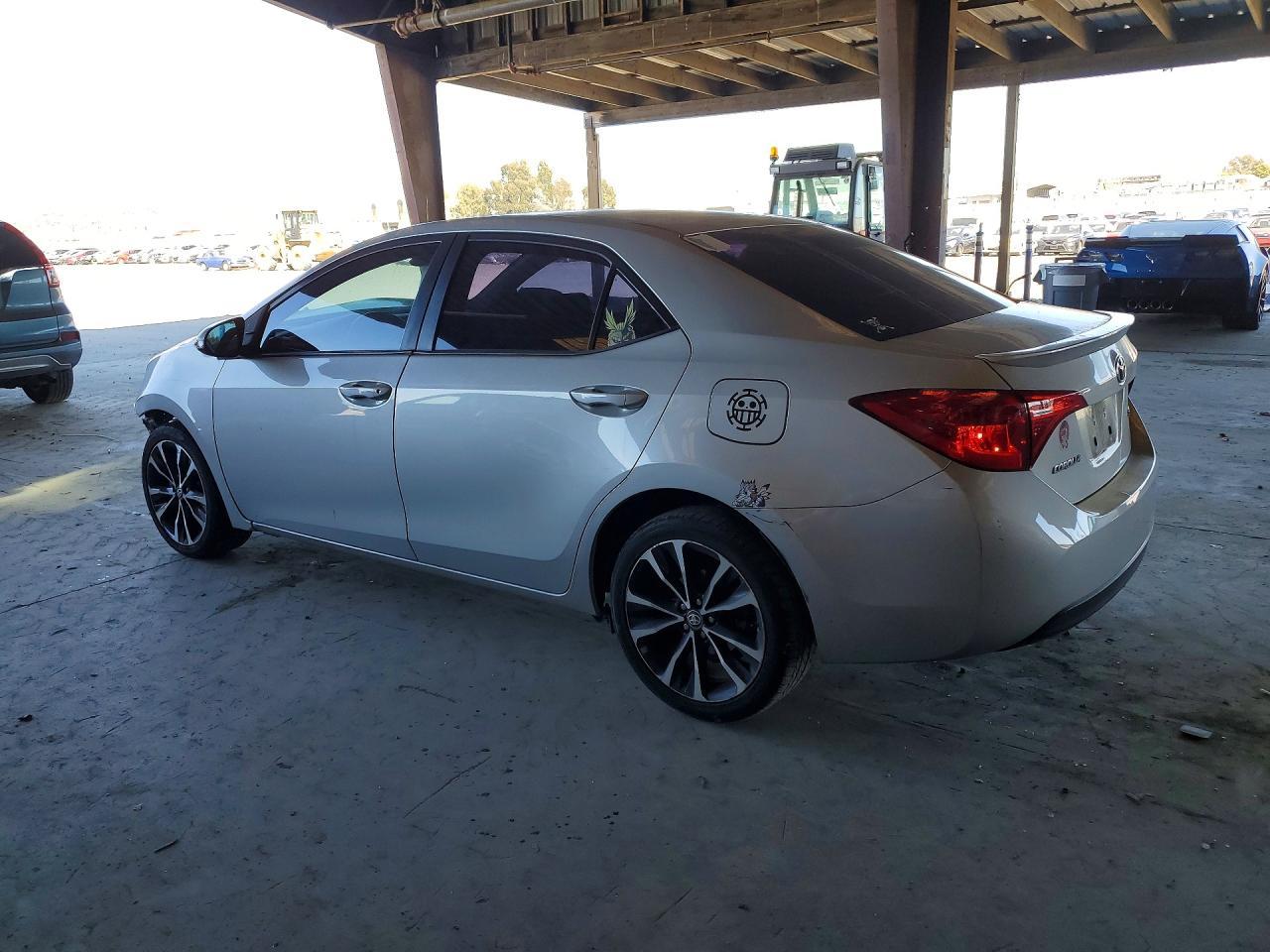 2019 TOYOTA COROLLA