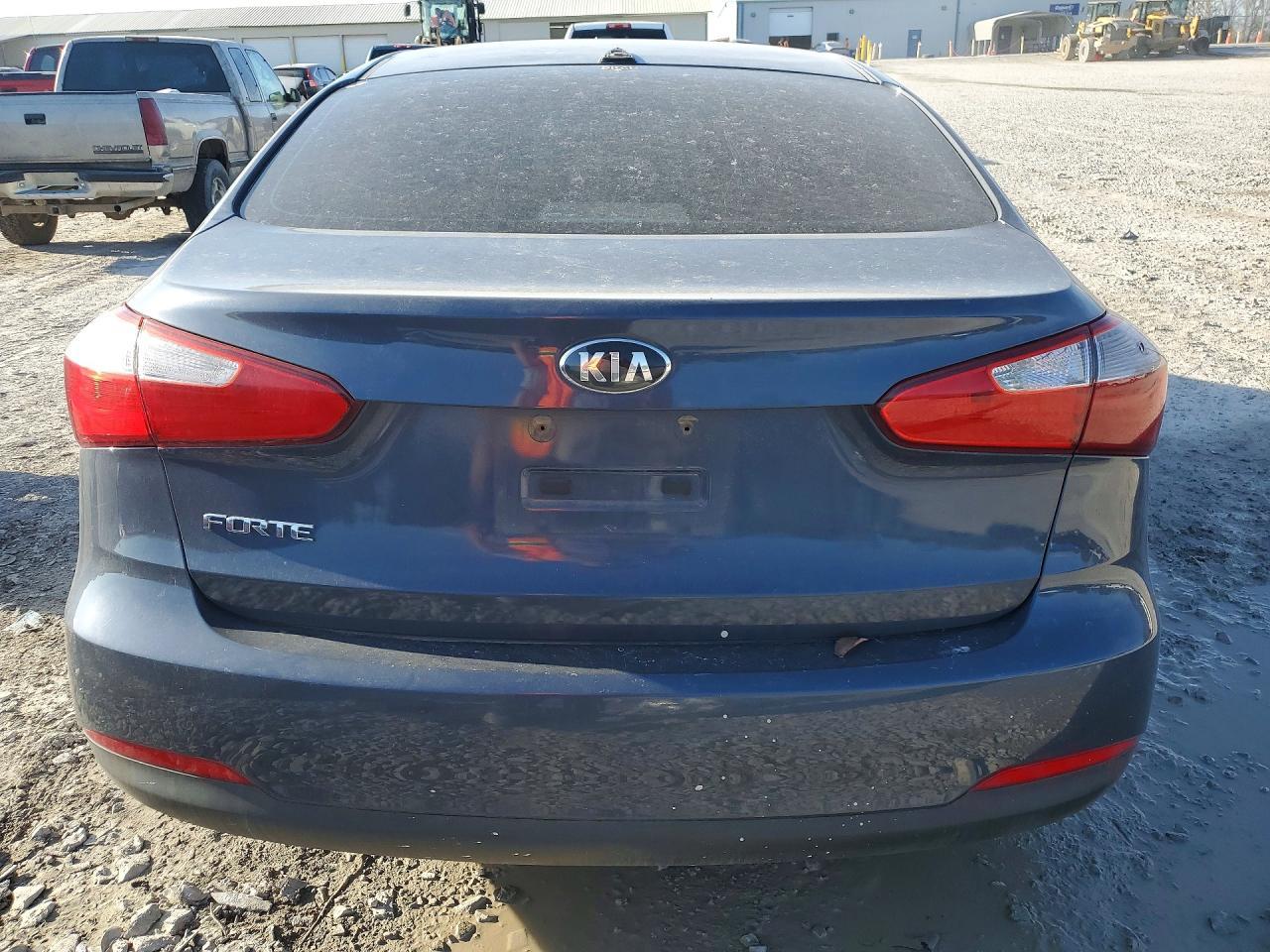 2015 KIA FORTE