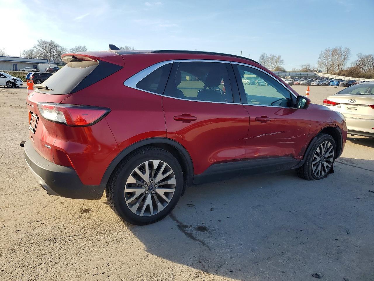 2021 FORD ESCAPE