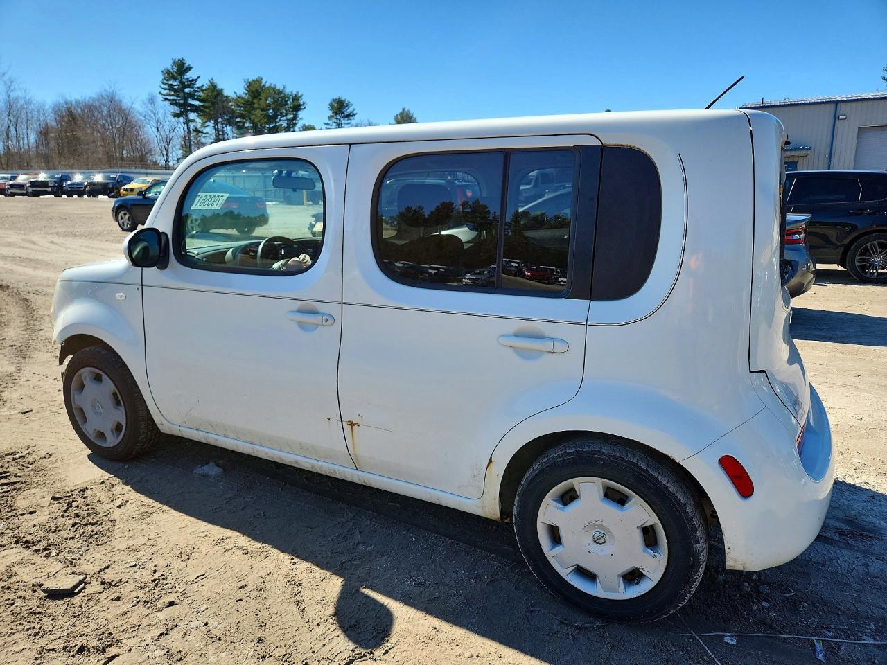 2014 NISSAN CUBE