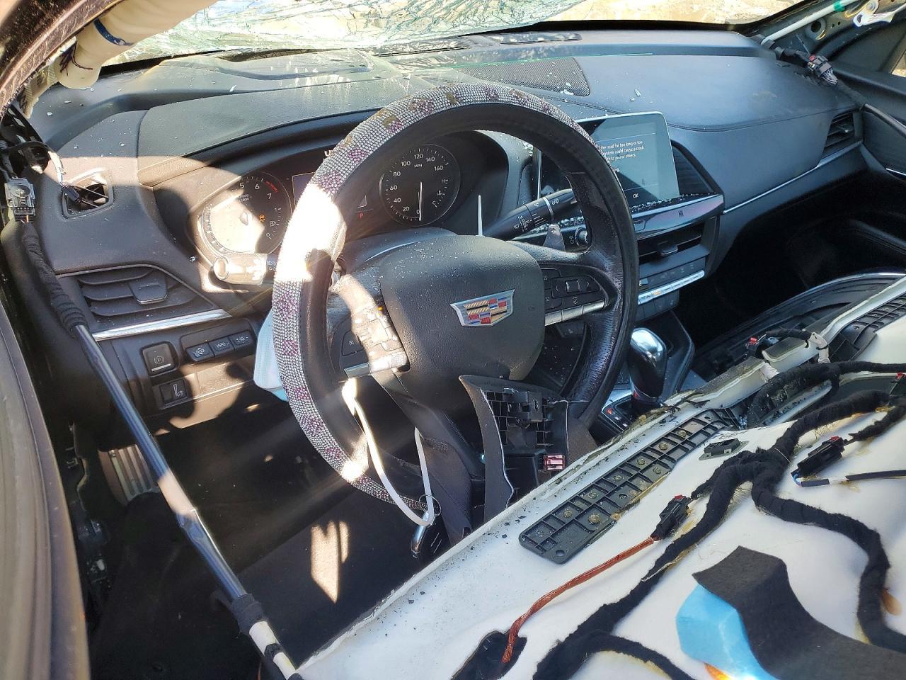 2020 CADILLAC CT4