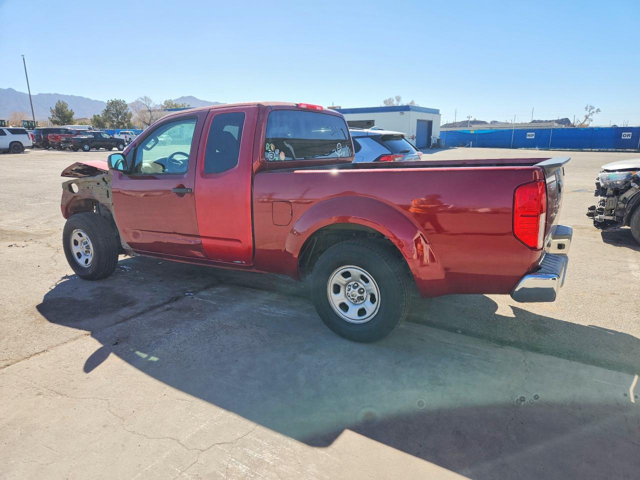 2016 NISSAN Frontier