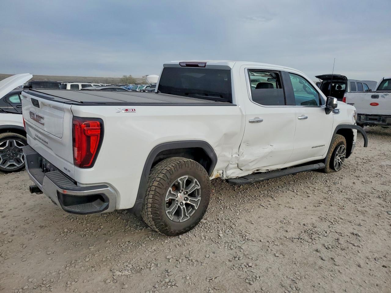 2020 GMC Sierra