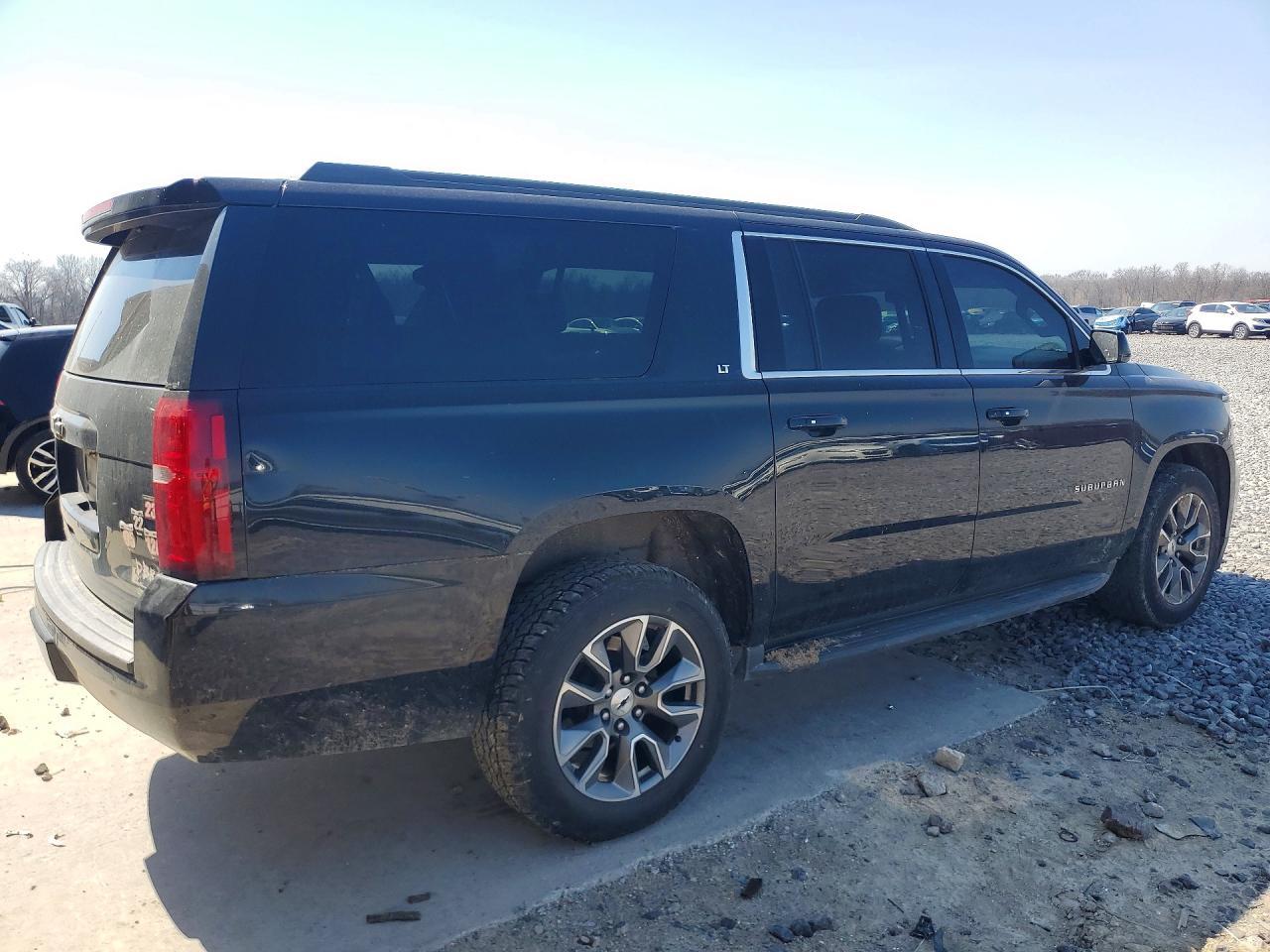 2015 CHEVROLET Suburban
