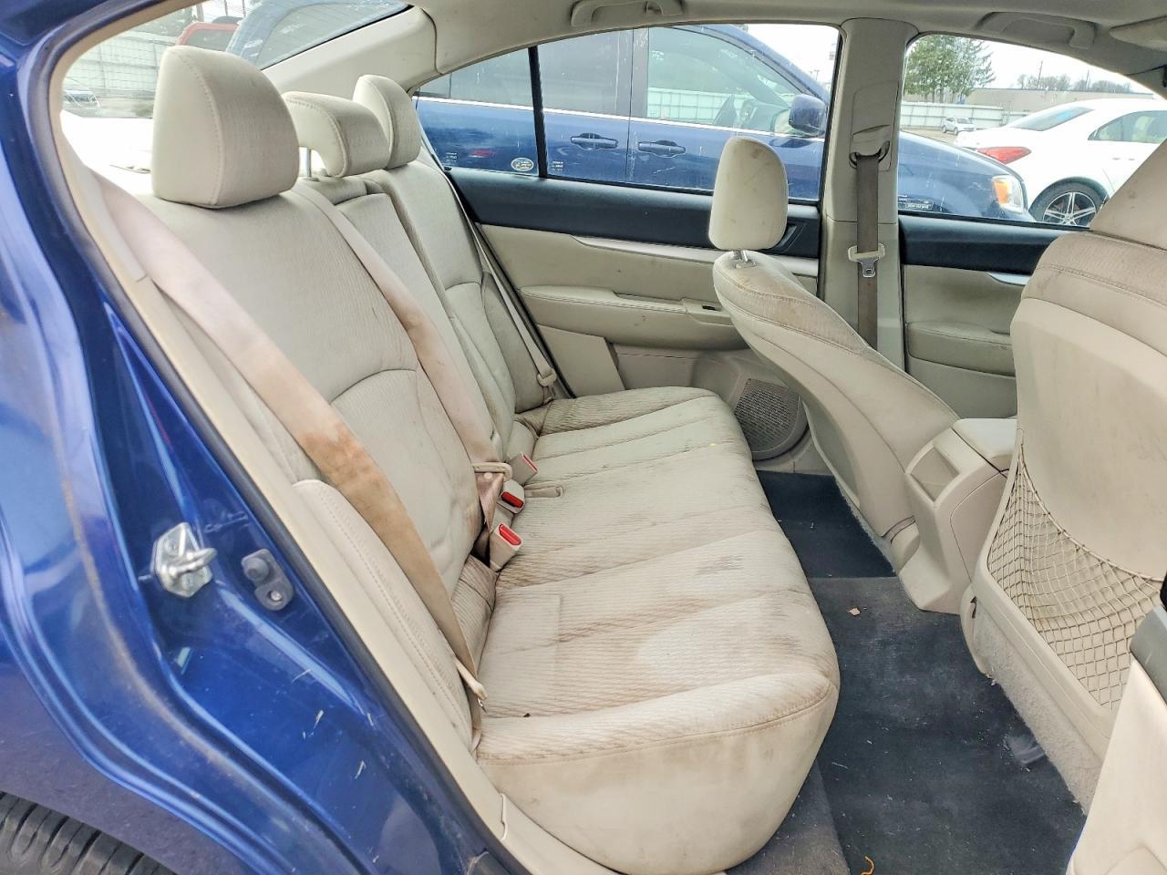 2011 SUBARU Legacy