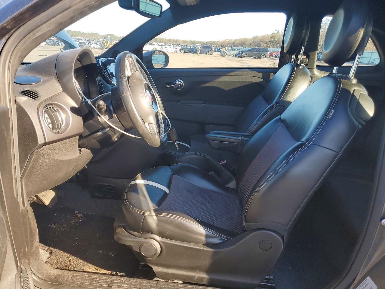2016 FIAT 500