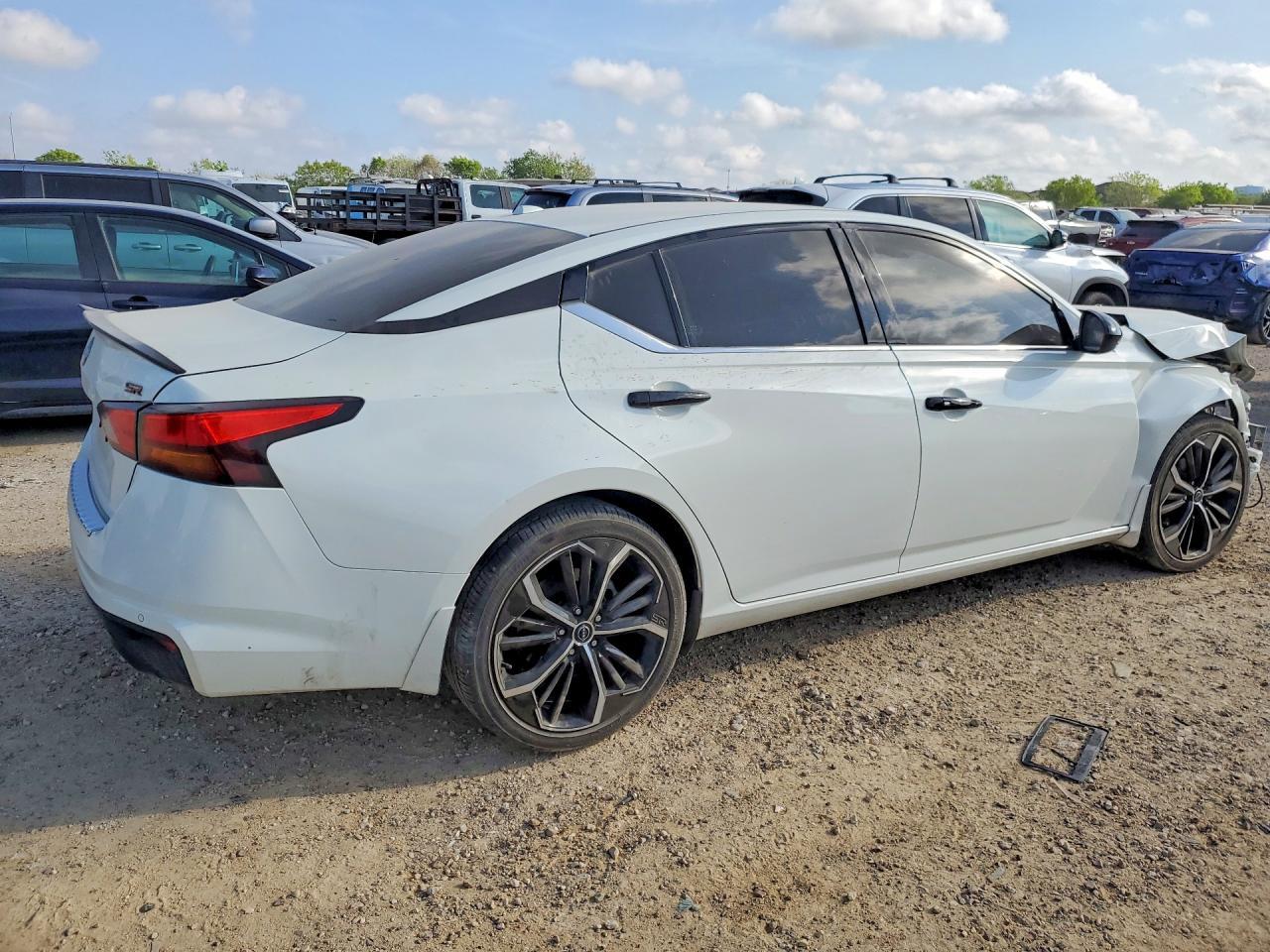 2023 NISSAN ALTIMA