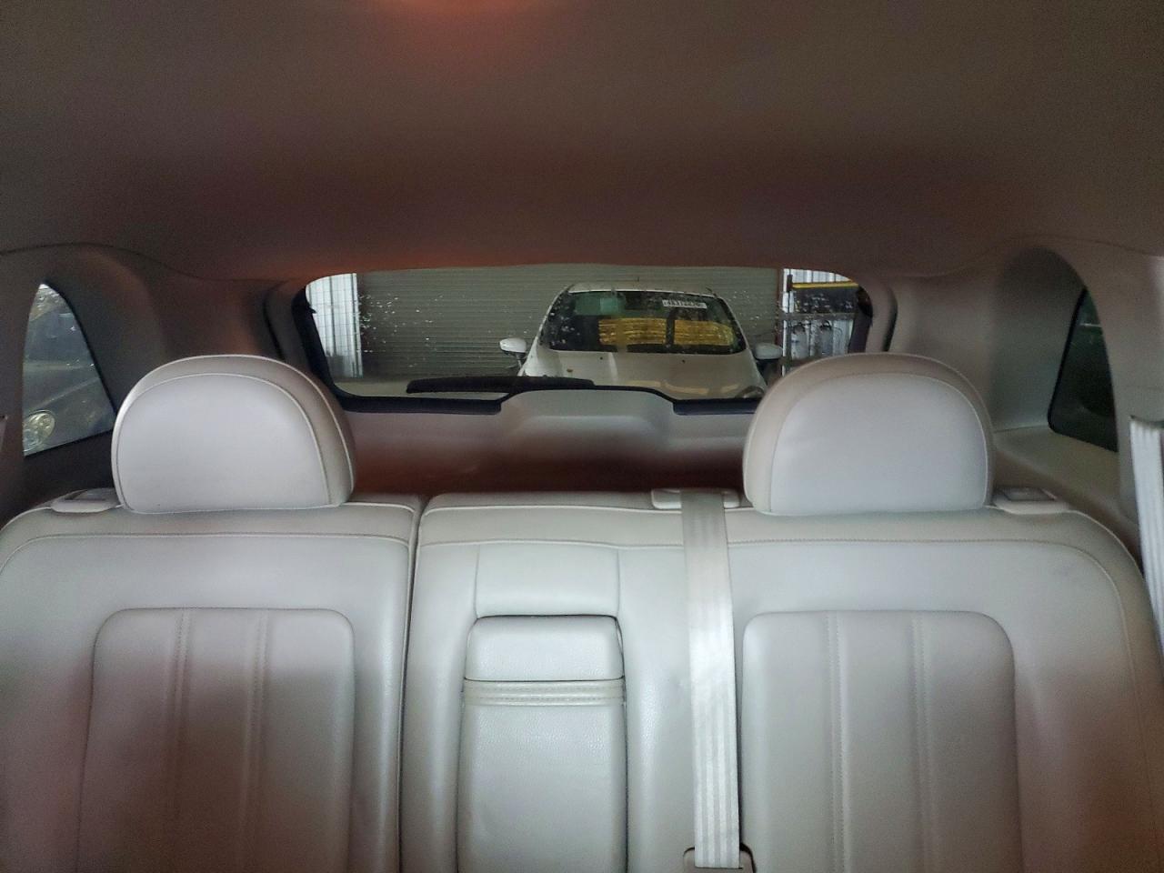 2009 Snowex Vue