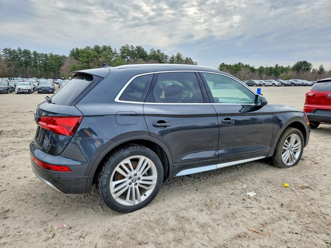 2018 AUDI Q5
