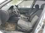 2004 VOLKSWAGEN GOLF