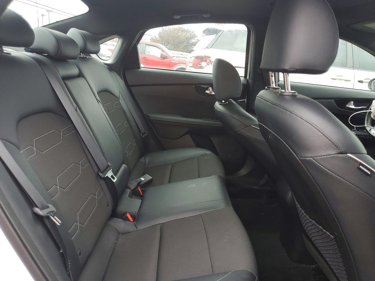 2024 KIA FORTE