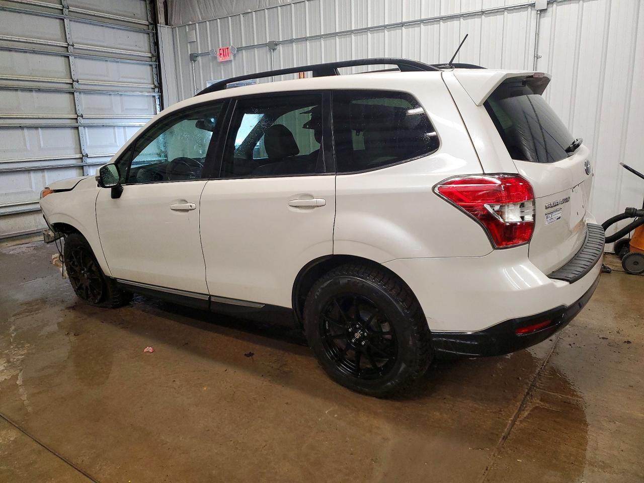2015 SUBARU FORESTER