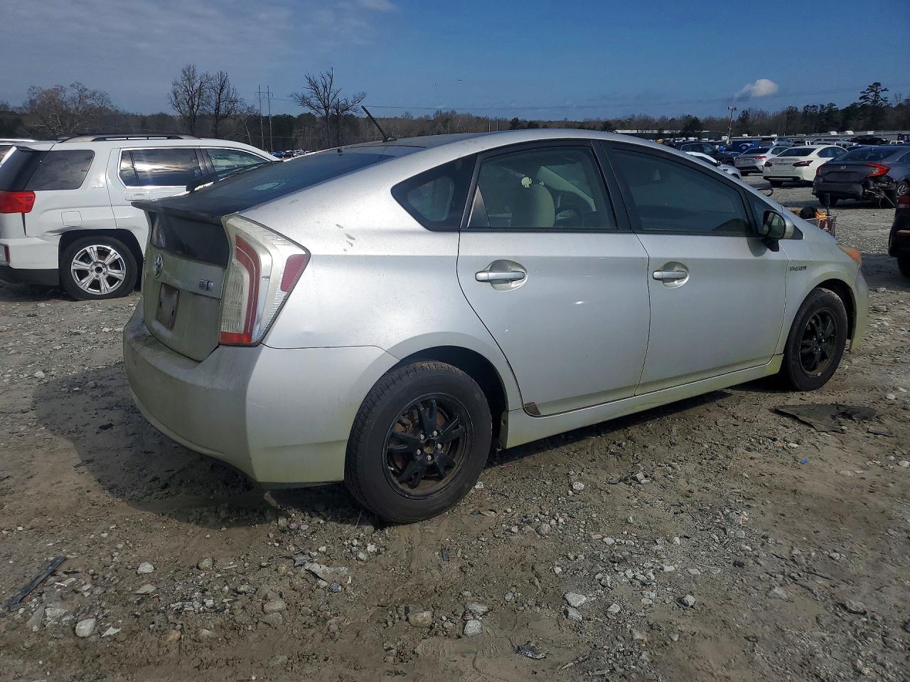 2013 TOYOTA PRIUS