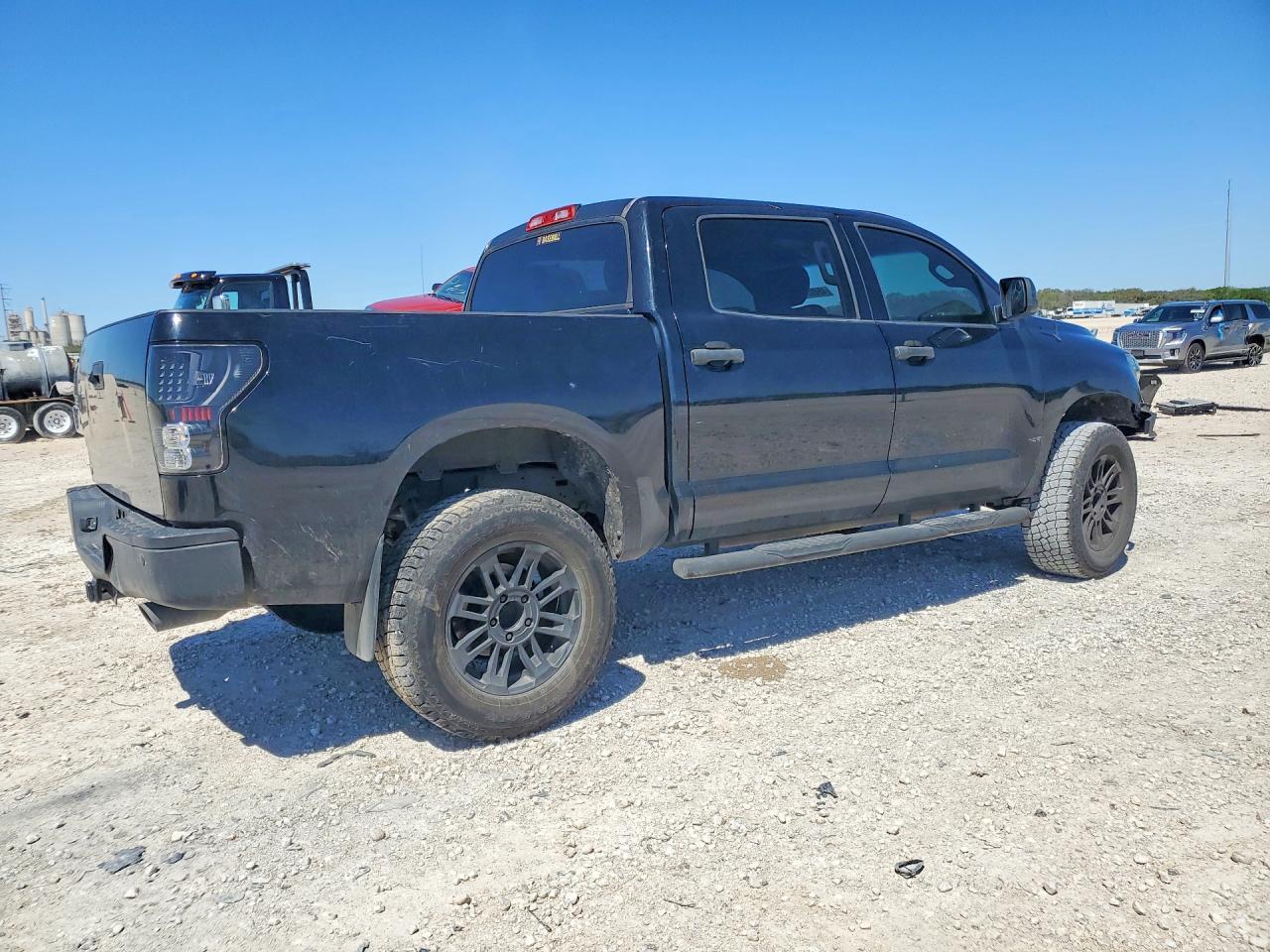 2012 TOYOTA TUNDRA